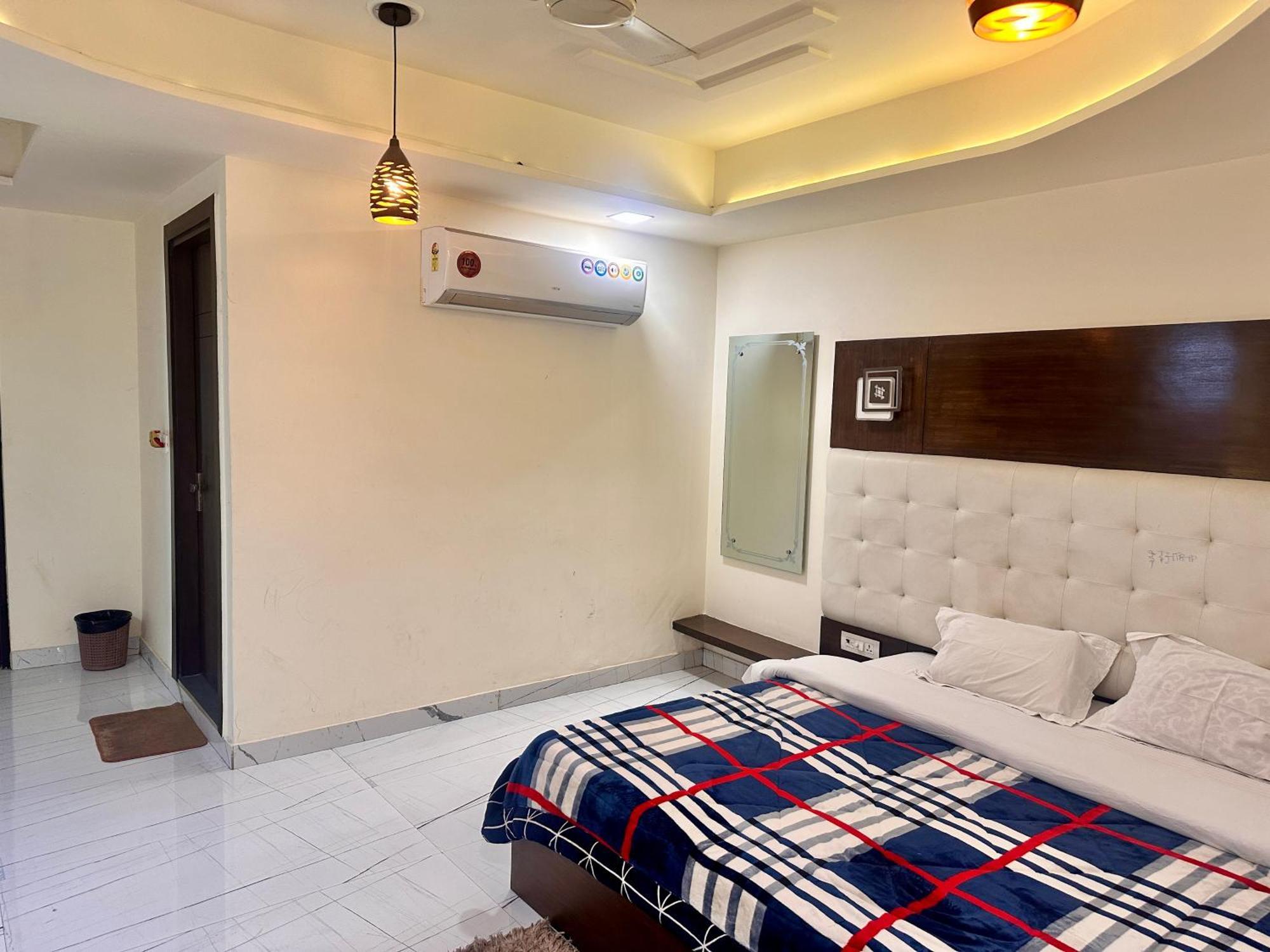 Taj Castle A Boutique Homestay Агра Екстериор снимка
