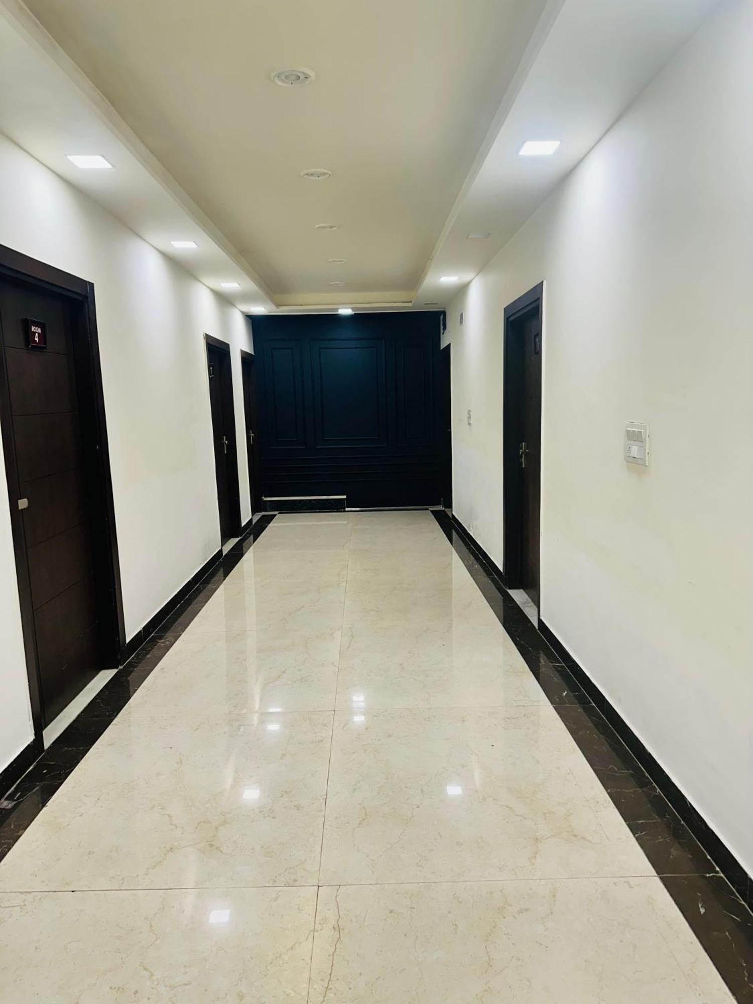 Taj Castle A Boutique Homestay Агра Екстериор снимка